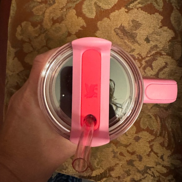 Stanley 30 oz tumbler pink parade - Picture 2 of 3